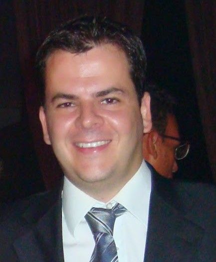 Retrato de profissional em traje social